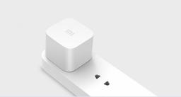Xiaomi представила крошечный медиаадаптер Mi Box mini и наушники Mi Headphones с бериллиевыми излучателями