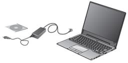 На смену ультрабуку-трансформеру Fujitsu LifeBook T904 идет модель LifeBook T935