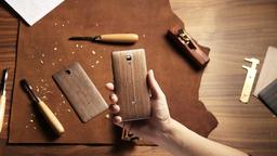 В продаже появились деревянные задние крышки для смартфона Xiaomi Mi4