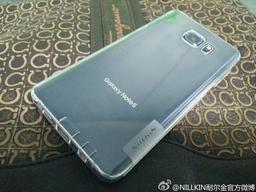 Фотогалерея дня: смартфон Samsung Galaxy Note 5