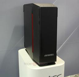 Внутреннее пространство корпуса Antec Signature S10 поделено на три части