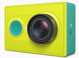 Камера Xiaomi Yi Camera способна записывать видео формата 1080p при 60 к/с и весит всего 73 г