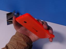 Представлены смартфоны Microsoft Lumia 640 и 640 XL, а также складная клавиатура для мобильных устройств