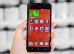 Бюджетный смартфон Huawei Ascend Y635 оснащен модемом LTE