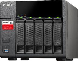 QNAP TS-563 Turbo NAS — сетевое хранилище на платформе AMD, которое может быть оснащено двумя портами 10GbE