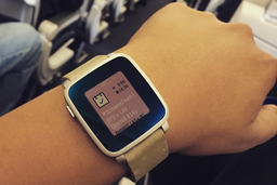 Поставки умных часов Pebble Time начнутся уже в этом месяце