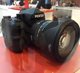 Опубликованы новые изображения полнокадровой зеркальной камеры Pentax