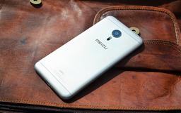Начало продаж смартфона Meizu Pro 5 перенесено из-за наводнения