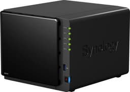 NAS-серверы Synology DS416 и DS216play рассчитаны на четыре и два накопителя соответственно