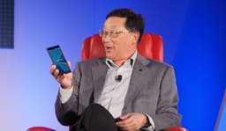 В следующем году решится также и судьба мобильного подразделения BlackBerry