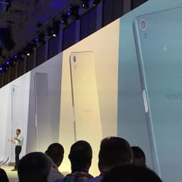 Смартфоны Sony Xperia Z5 и Xperia Z5 Compact оснащены камерой нового поколения, а Xperia Z5 Premium — еще и дисплеем 4К