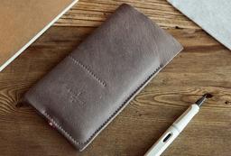 OnePlus представила 100-долларовый кожаный чехол Hard Graft Wild Phone Case для своего нового смартфона