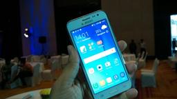 Samsung Galaxy J2 — бюджетный смартфон с новой платформой и ОС Android 5.1