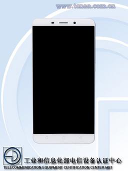 Смартфон Coolpad 8692 построен на SoC Qualcomm Snapdragon 808 и оснащен системой из двух камер