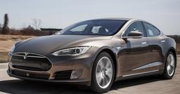 Электромобиль Tesla Model S может получить режим защиты от биологического оружия и более емкую АКБ