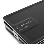 Настольный жесткий диск Seagate Innov8 объемом 8 ТБ не требует дополнительного питания