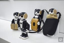 Миниатюрный робот-смартфон Sharp RoBoHoN оценён явно не в соответствии с его габаритами