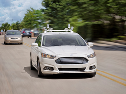 Первый беспилотный автомобиль Ford появится в 2021 году и будет нацелен на коммерческий сегмент