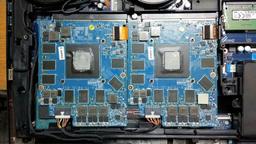 Появились первые снимки GPU Nvidia GeForce GTX 1080M