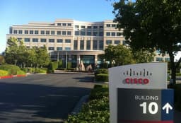 Cisco успешно завершила 2016 финансовый год, но в ближайшее время может уволить от от 7 до 20 процентов штата