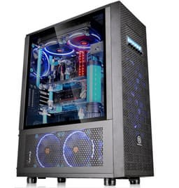 Боковая стенка корпусов Thermaltake Core X71 и Suppressor F31 Tempered Glass Edition почти целиком изготовлена из стекла
