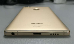 Фото смартфона Gionee Elife S8 позволяют узнать о наличии металлического корпуса и дактилоскопа
