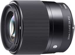 Объектив Sigma 30mm F1.4 DC DN Contemporary предназначен для беззеркальных камер