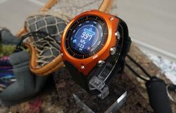 Casio WSD-F10 — защищённые умные часы с Android Wear, способные проработать автономно до одного месяца