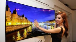 За год LG Display отгрузила 400 000 телевизионных панелей OLED, половину из которых — в четвертом квартале