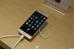 Смартфон Lenovo Vibe P2 станет во всём лучше предшественника, но незначительно