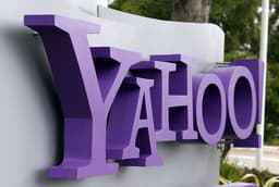 Verizon покупает компанию Yahoo за 4,83 млрд долларов