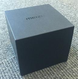 10 августа Meizu может представить первые умные часы. Опубликованы реальные фотографии
