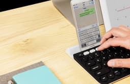 Беспроводная клавиатура Logitech K780 шифрует данные по алгоритму AES и подойдёт для работы со смартфонами и планшетами