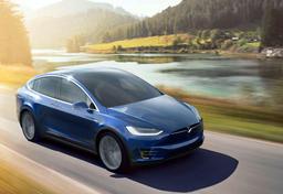 Пострадавший считает функцию Tesla Autopilot причиной очередной аварии