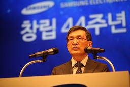 Samsung переоборудует один из заводов по выпуску ЖК-экранов на производство панелей с органическими светодиодами