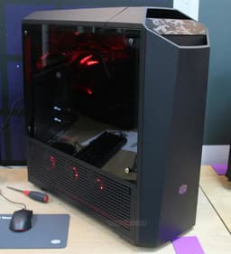 Компания Cooler Master показала на Computex 2016 гигантский компьютерный корпус MasterCase Maker 7