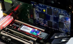 SSD Adata SX8000NP: SSD в форм-факторах M.2 и U2 объемом до 2 ТБ