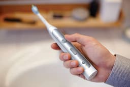 Philips Sonicare FlexCare Platinum Connected — умная зубная щётка, которая подскажет, как правильно чистить зубы