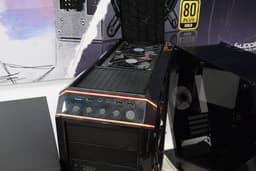 На CeBIT 2016 показан корпус для игровых ПК Chieftec SP01