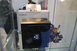 Новые блоки питания Chieftec замечены на CeBIT 2016
