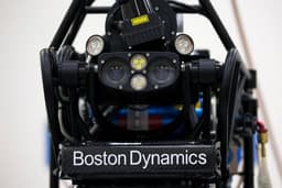 Alphabet продает компанию Boston Dynamics, специализирующуюся на роботах