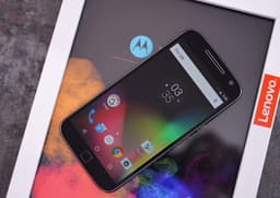 Представлены смартфоны Moto G4 и Moto G4 Plus (Обновлено)