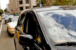 Автопроизводители начали массово инвестировать средства в сервисы такси