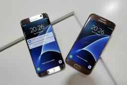 Аналитики скорректировали прогнозы по операционной прибыли Samsung Electronics на фоне хороших продаж смартфонов и дисплеев