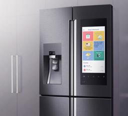 Умный холодильник Samsung Family Hub поступил в продажу по цене $5800