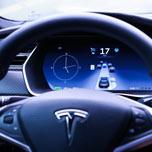Распространение обновленной версии автопилота Tesla начнется в середине декабря