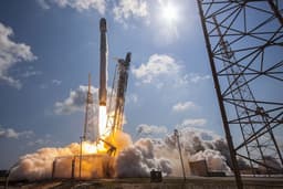 SpaceX запустит в космос первый в своём роде спутник для отслеживания водных поверхностей Земли