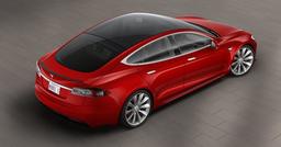 Электромобиль Tesla Model S теперь предлагается в версии со стеклянной крышей за дополнительные $1500