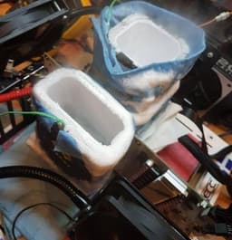 Графический процессор видеокарты Galax GeForce GTX 1060 HOF удалось разогнать до частоты 2885 МГц