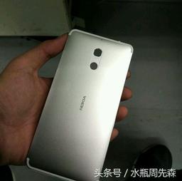 Две версии смартфона Nokia D1C будут отличаться размерами и некоторыми другими параметрами